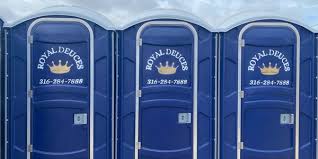 Best VIP or Luxury Restroom Trailers  in Bradfordville, FL